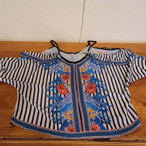 Floral and striped cold sholder top - Picture 1 of 5